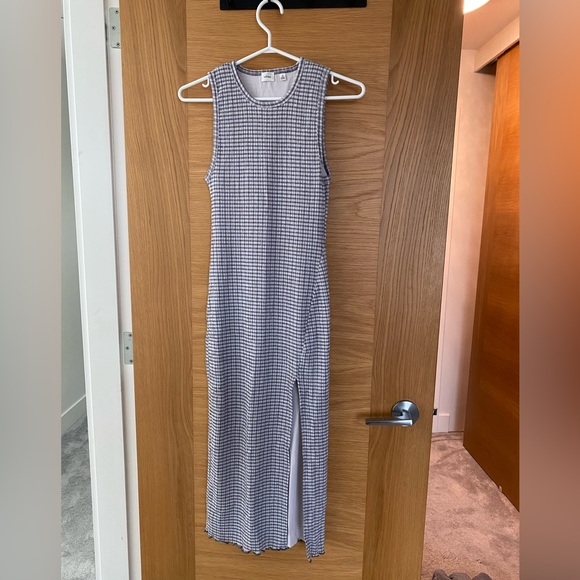 Verona Dress seersucker midi dress - Picture 4 of 11